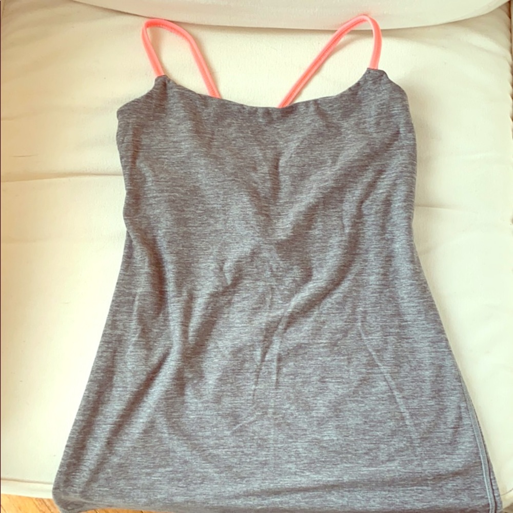 Lululemon workout top
